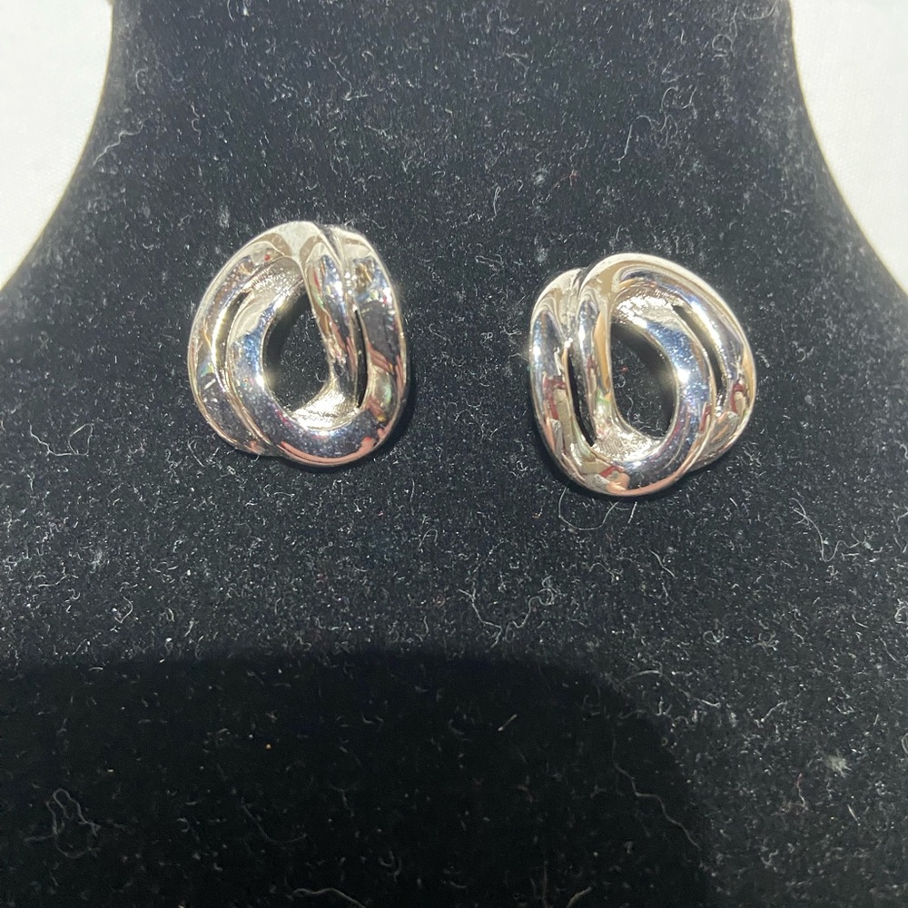 Pierced Stud Earrings, Intertwined Circles. Extremely Shiny and Reflective